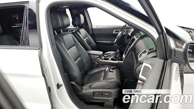 Ford Explorer 5세대, 2014 12