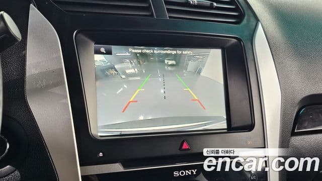 Ford Explorer 5세대, 2014 19