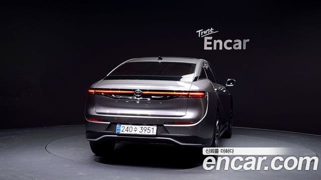 Toyota 크라운 кроссовер, 2025 4