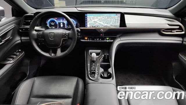 Toyota 크라운 кроссовер, 2025 7