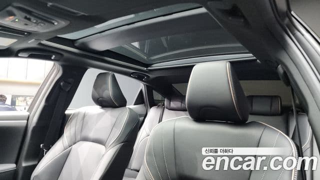 Toyota 크라운 кроссовер, 2025 19