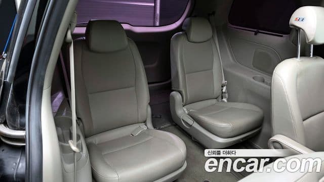 Kia All New Carnival Prestige, 2015 13