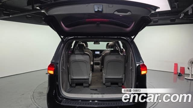 Kia All New Carnival Prestige, 2015 20