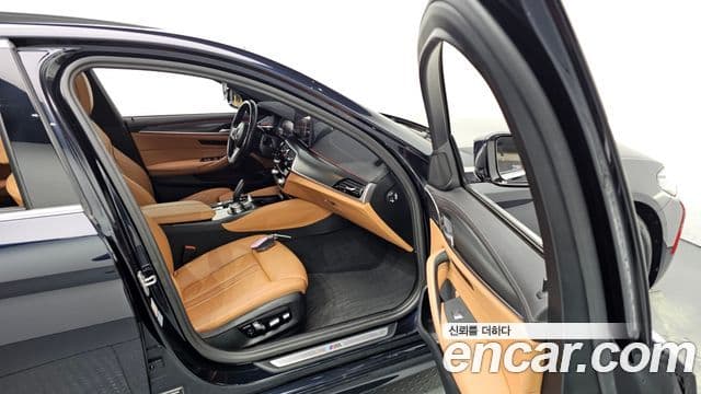 BMW 5시리즈 (G30) 520i M Sport, 2023 11