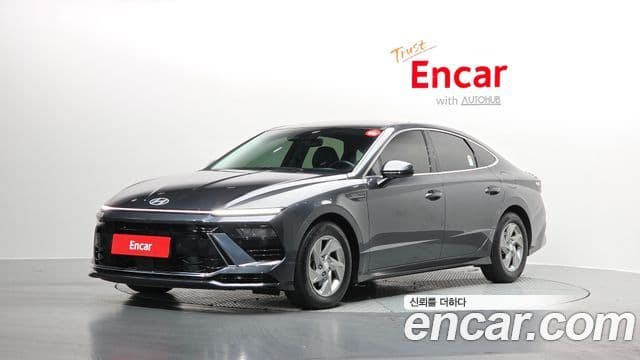 Hyundai Sonata D Edge(DN8) Business 1