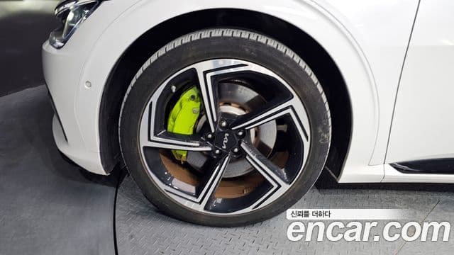 Kia EV6 GT 4WD, 2023 все фото