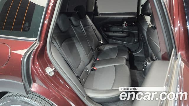 Mini Cooper 클럽맨 2세대, 2019 12