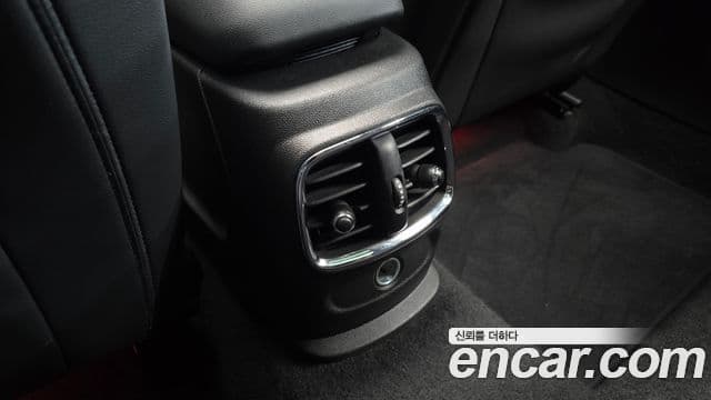 Mini Cooper 클럽맨 2세대, 2019 17