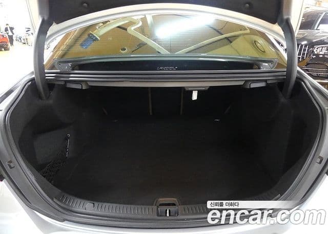 Mercedes-Benz E-класс W213 Avantgarde, 2022 4