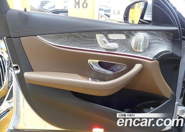 Mercedes-Benz E-класс W213 Avantgarde, 2022 12