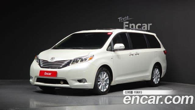 Toyota Sienna, 2017 1