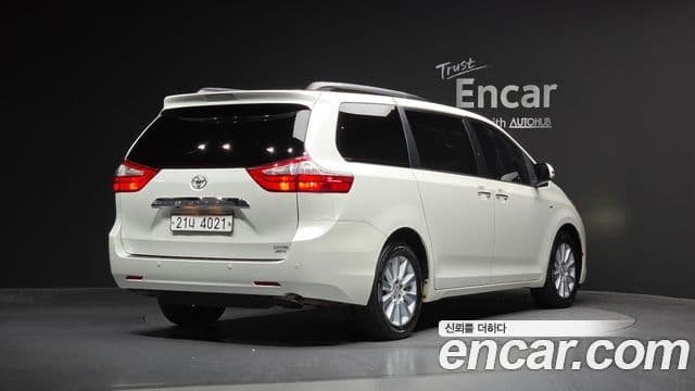 Toyota Sienna, 2017 2
