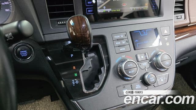 Toyota Sienna, 2017 9