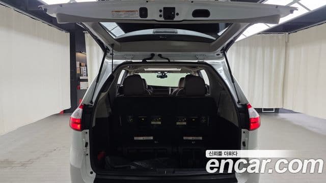 Toyota Sienna, 2017 20