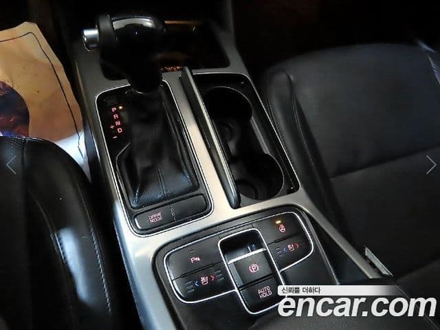 Kia K7 гибрид Prestige, 2015 12