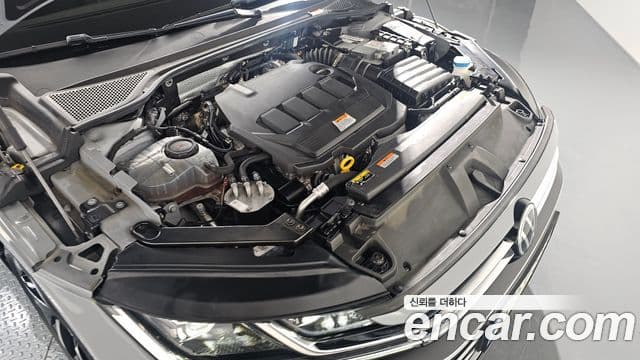 Volkswagen 아테온 2.0 TDI R-LINE 4모션, 2023 6