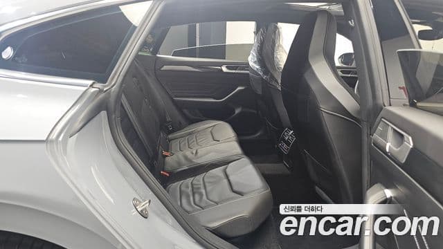 Volkswagen 아테온 2.0 TDI R-LINE 4모션, 2023 12