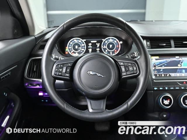 Jaguar E-PACE D180 SE, 2020 13