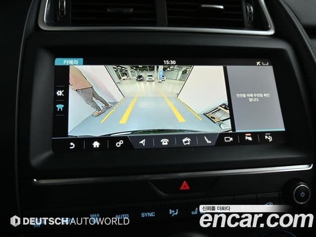 Jaguar E-PACE D180 SE, 2020 15