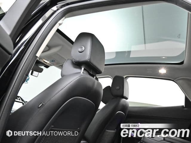 Jaguar E-PACE D180 SE, 2020 19