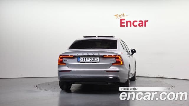 Volvo S60 3세대 B5 Ultimate Bright, 2023 4
