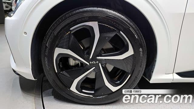 Kia EV6 GT Line, 2022 все фото