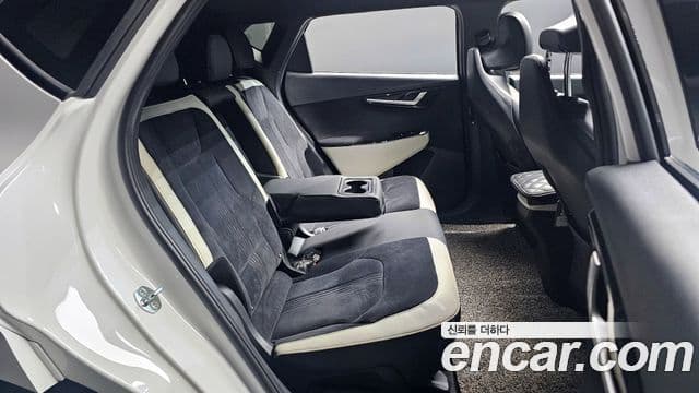 Kia EV6 GT Line, 2022 12