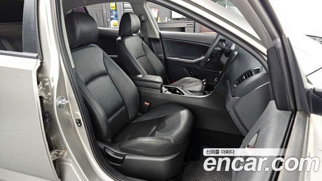 Kia The / новый New K5 Luxury, 2014 10