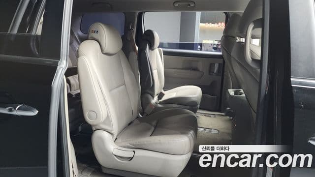 Kia The / новый New Carnival Luxury, 2019 12