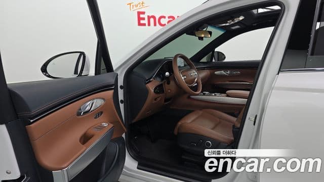 Genesis GV70, 2023 10