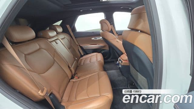 Genesis GV70, 2023 12