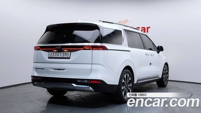Kia Carnival 4세대 Signature, 2021 2