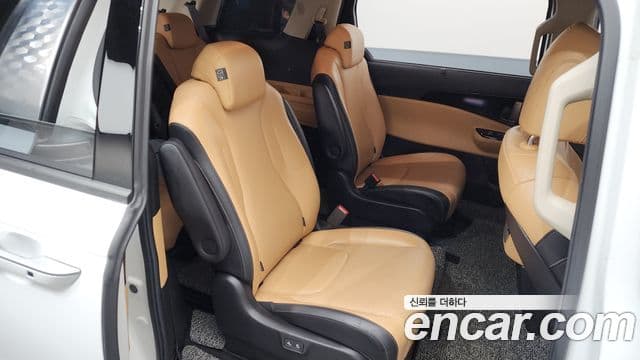 Kia Carnival 4세대 Signature, 2021 12