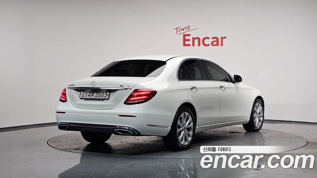 Mercedes-Benz E-класс W213 Exclusive, 2019 2