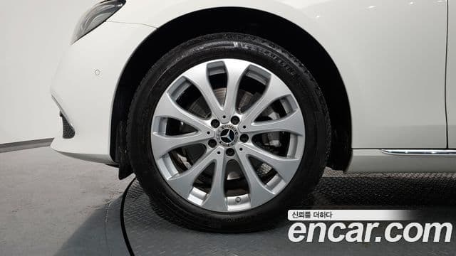 Mercedes-Benz E-класс W213 Exclusive, 2019 все фото