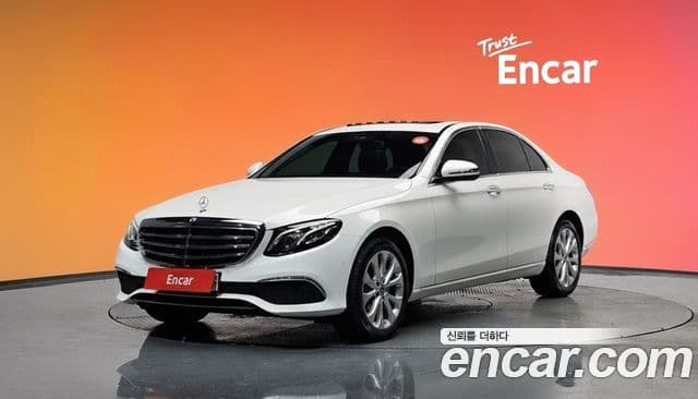 Mercedes-Benz E-класс W213 Exclusive, 2019 1