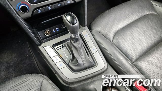 Hyundai Avante AD Special, 2016 9