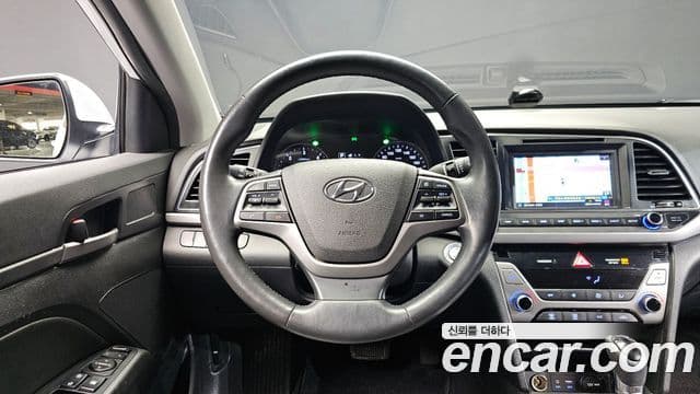 Hyundai Avante AD Special, 2016 13