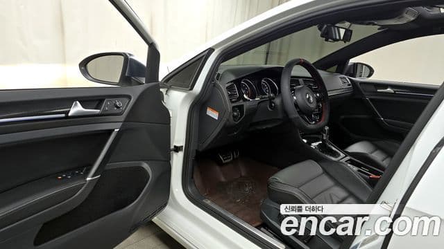 Volkswagen Гольф 7세대 2.0 R, 2016 11