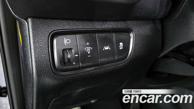 Hyundai Santa Fe TM Premium, 2019 17