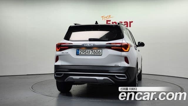 Kia Seltos Signature, 2023 4