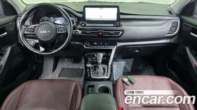 Kia Seltos Signature, 2023 7