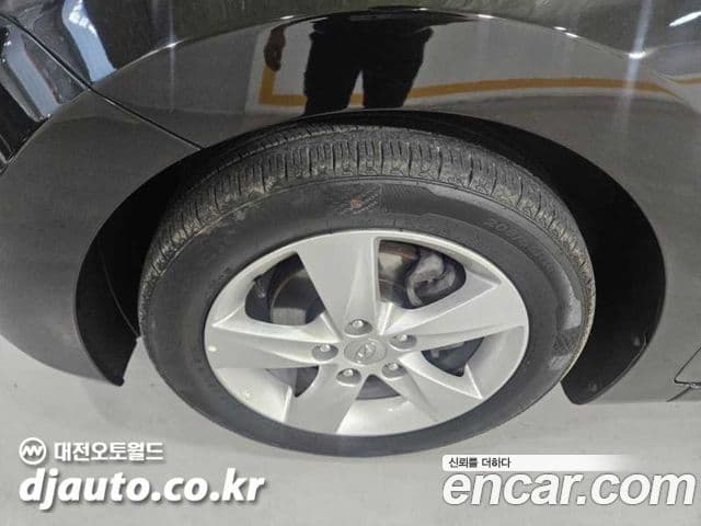 Hyundai Avante MD Premier, 2012 7