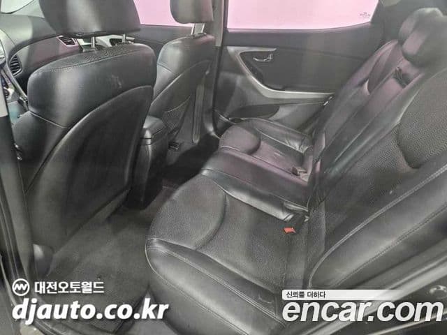 Hyundai Avante MD Premier, 2012 8