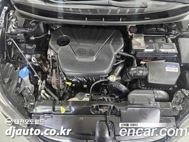 Hyundai Avante MD Premier, 2012 18