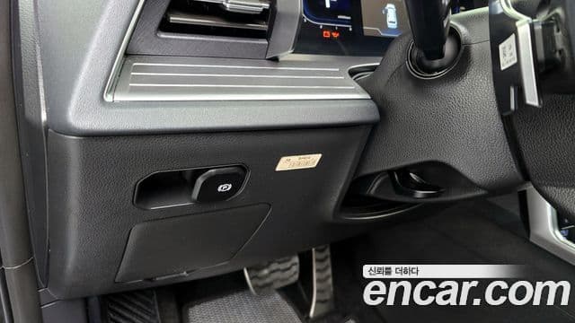 KG모빌리티(SsangYong) Torres Black Edition, 2024 15