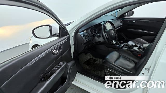 Renault Korea(Samsung) SM6 2.0 LPe SE (арендный автомобиль), 2020 10