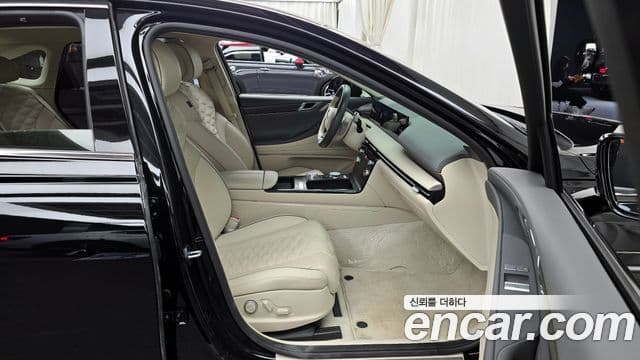 Genesis G80 (RG3) бензин 3.5 турбо AWD, 2025 11
