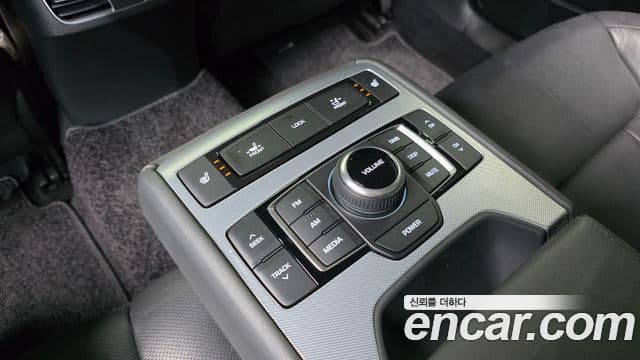 Genesis G80 Luxury, 2018 18