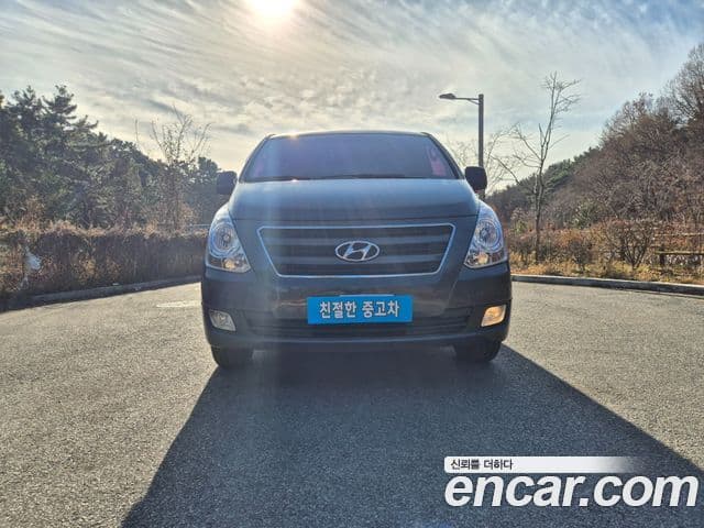 Hyundai Grand Starex Smart Special, 2017 1